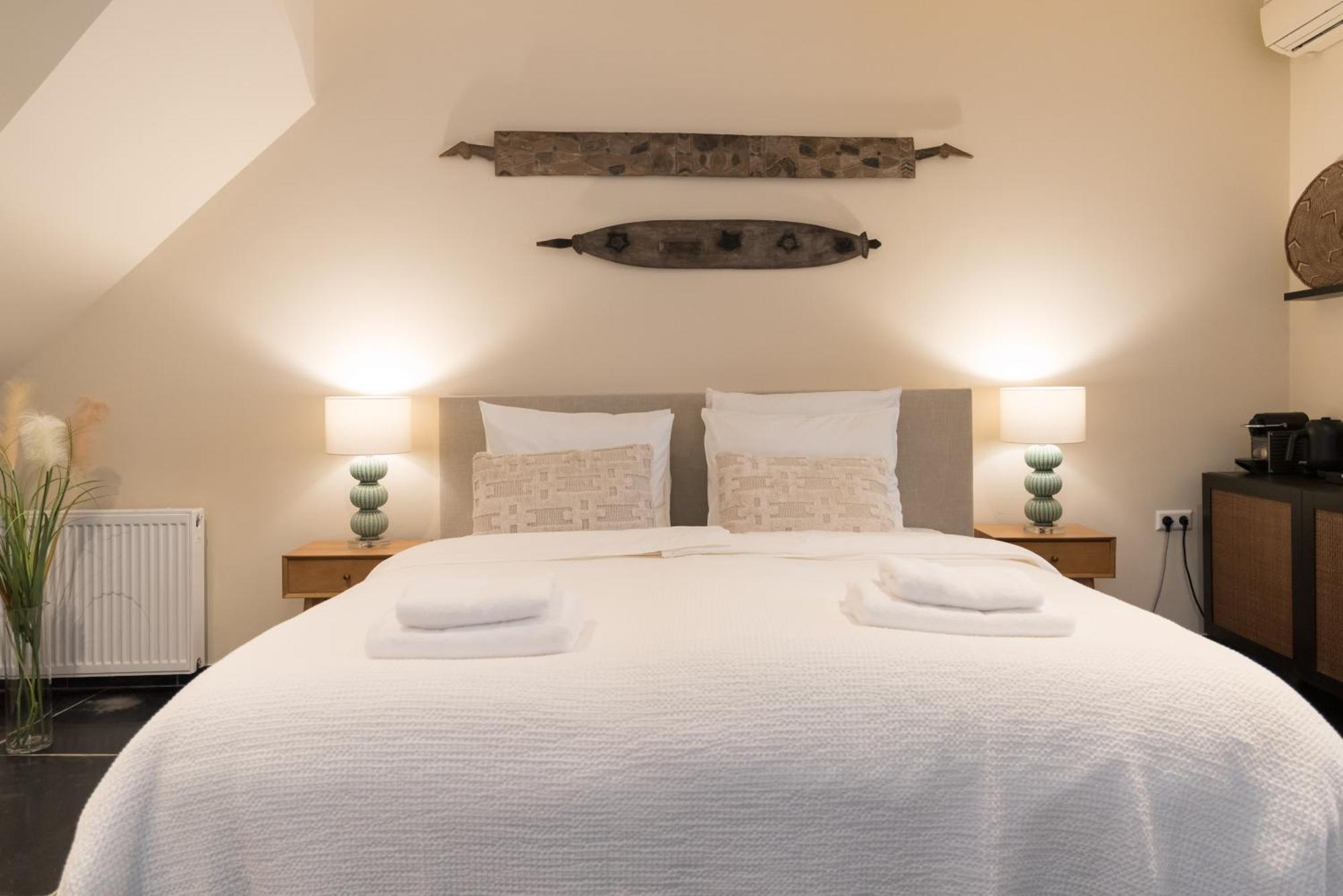 Six Boutique Hotel 하를렘 외부 사진