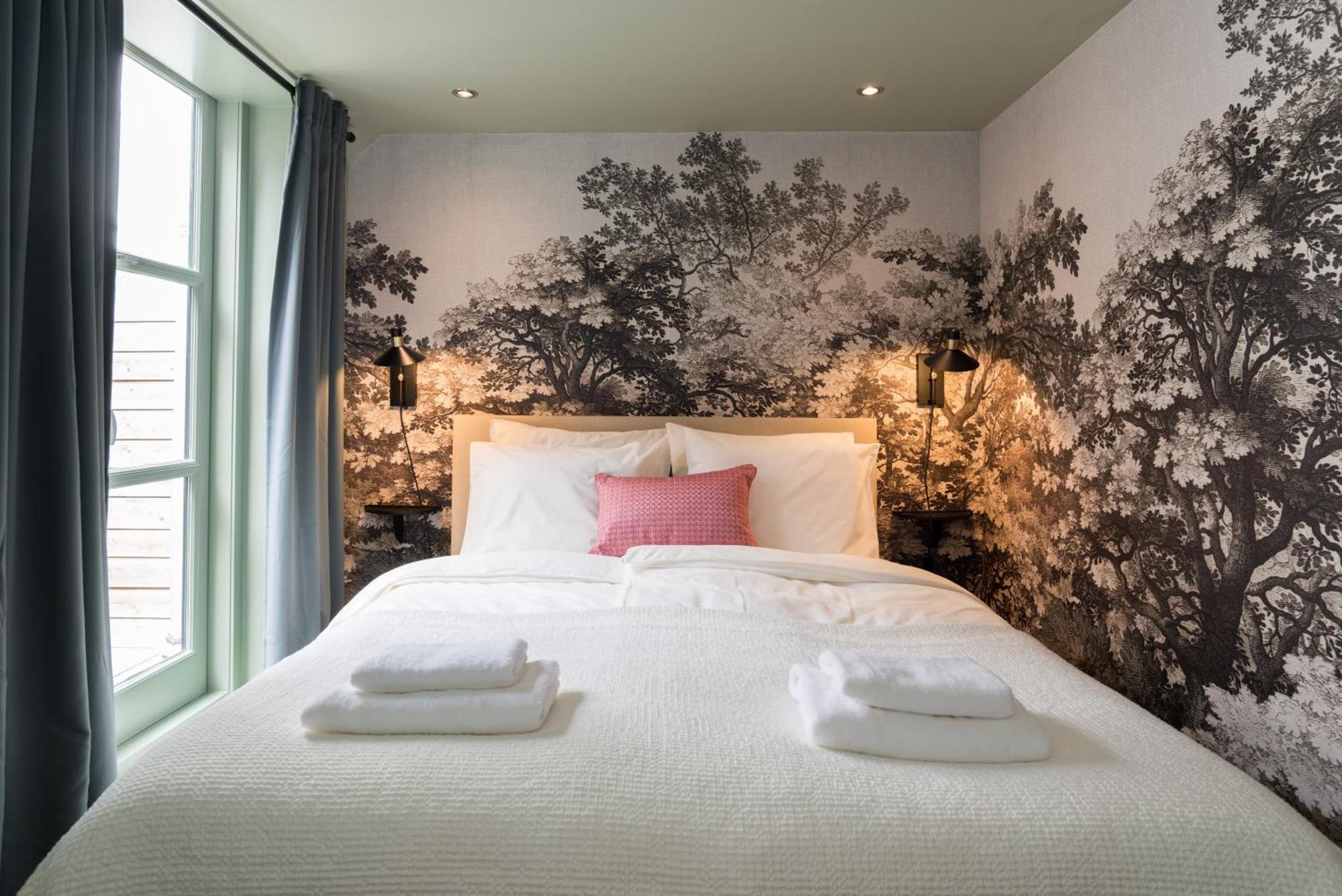 Six Boutique Hotel 하를렘 외부 사진